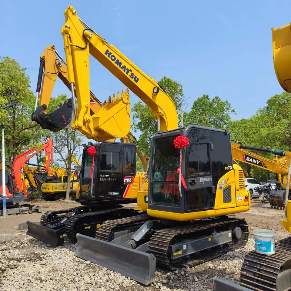KOMATSU PC70-8 - Crawler excavator: picture 2 KOMATSU PC70-8 - Crawler excavator: picture 2