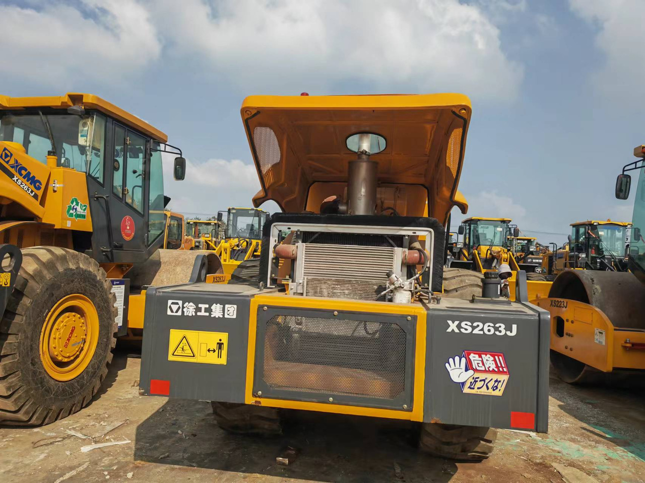 LIUGONG XS263J - Compactor: picture 5 LIUGONG XS263J - Compactor: picture 5