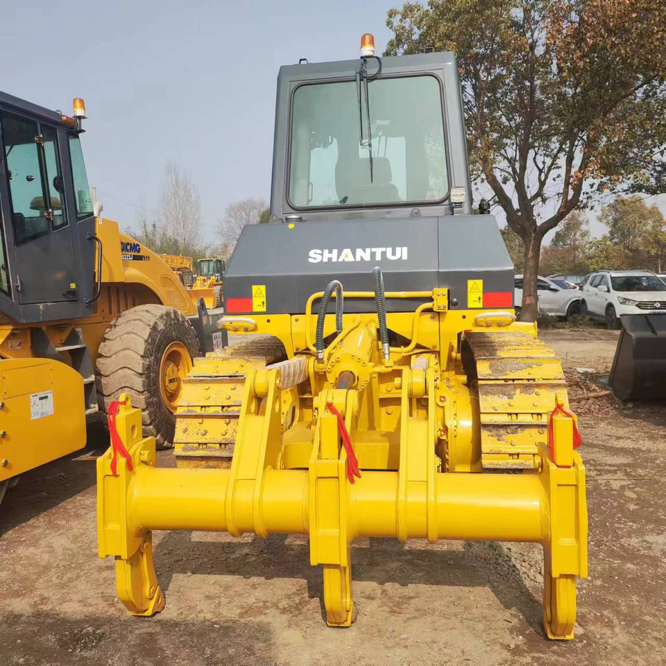 SHANTUI SD16 - Bulldozer: picture 5 SHANTUI SD16 - Bulldozer: picture 5