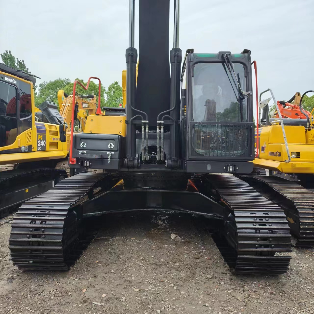 VOLVO EC300 - Crawler excavator: picture 4 VOLVO EC300 - Crawler excavator: picture 4