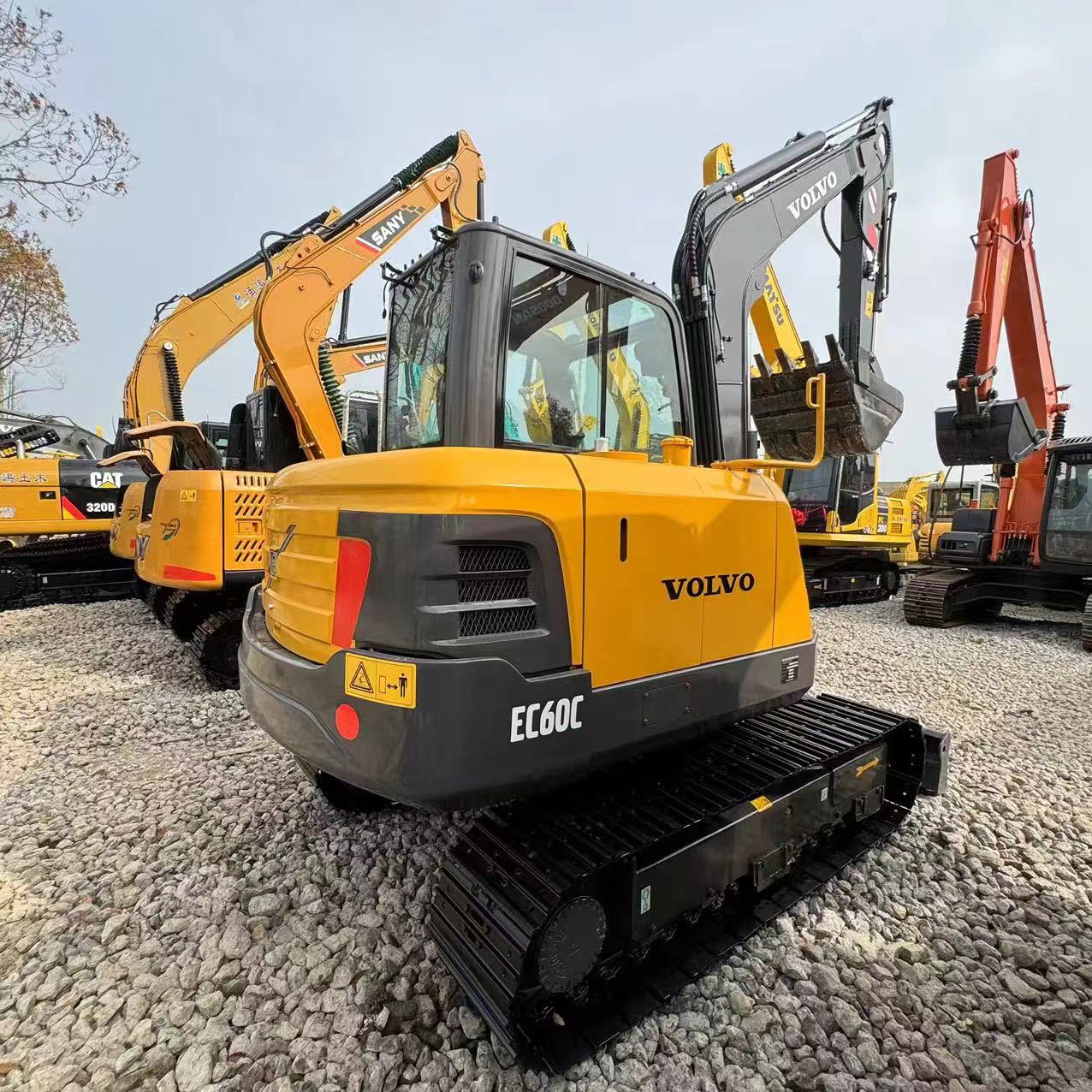 VOLVO EC60 - Mini excavator: picture 5 VOLVO EC60 - Mini excavator: picture 5