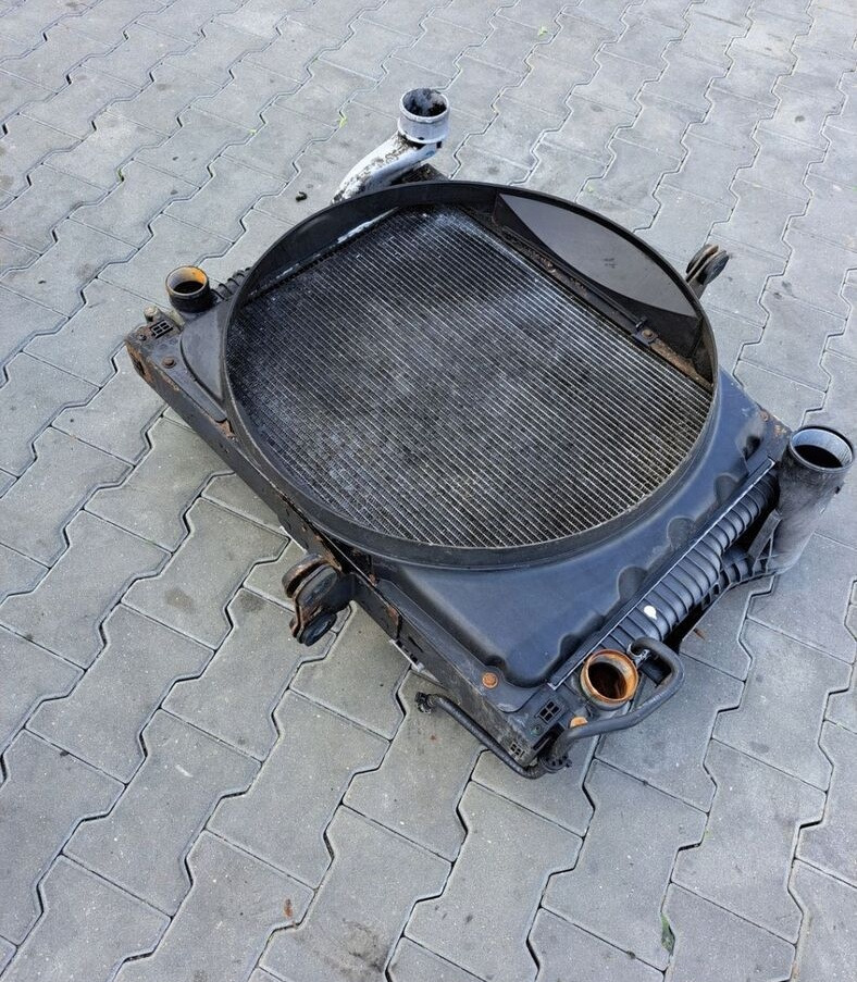 Behr KOMPLET CHŁODNIC VOLVO FL RENAULT MIDLUM DXI 7 - Radiator for Truck: picture 4 Behr KOMPLET CHŁODNIC VOLVO FL RENAULT MIDLUM DXI 7 - Radiator for Truck: picture 4