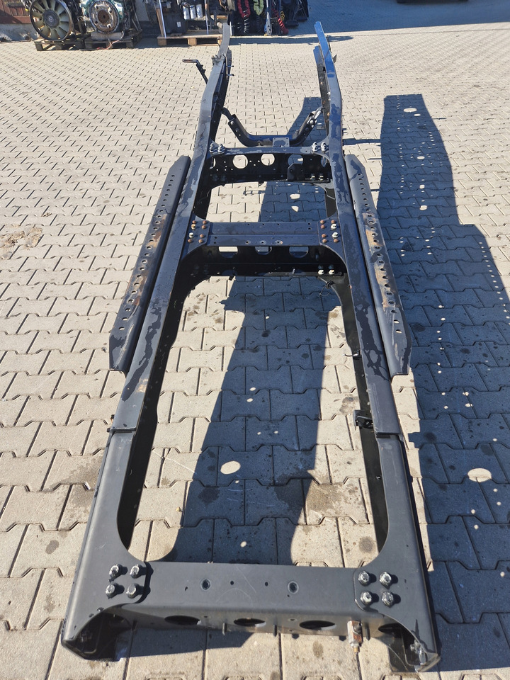 FORD FORD F-MAX 500 ZDEKOMPLETOWANY RAMA ROK 2021/22 SPROWADZONY Z NIEMIEC - Frame/ Chassis for Truck: picture 4 FORD FORD F-MAX 500 ZDEKOMPLETOWANY RAMA ROK 2021/22 SPROWADZONY Z NIEMIEC - Frame/ Chassis for Truck: picture 4