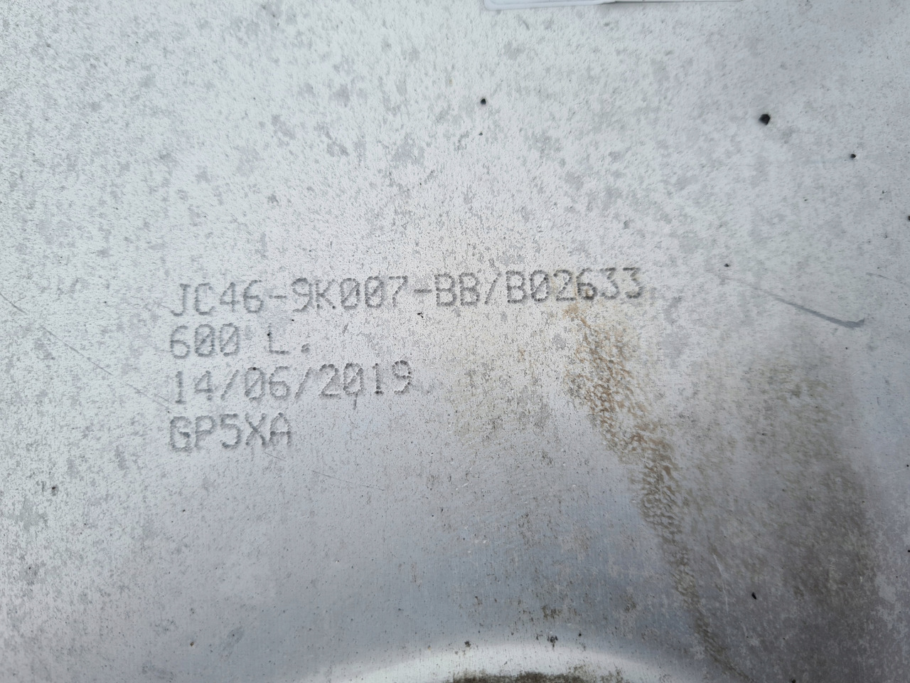 FORD ZBIORNIK BAK PALIWA 600 LITRÓW FORD F-MAX CARGO JC46 9K007 - Fuel tank for Truck: picture 4 FORD ZBIORNIK BAK PALIWA 600 LITRÓW FORD F-MAX CARGO JC46 9K007 - Fuel tank for Truck: picture 4