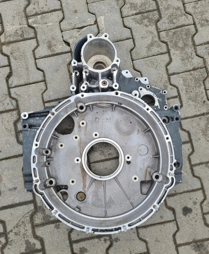 OBUDOWA SPRZĘGŁA KOŁA ZAMACHOWEGO VOLVO FL FE D7 RENAULT PREMIUM MIDLUM DXI 04905439 1445758 - Clutch and parts: picture 1 OBUDOWA SPRZĘGŁA KOŁA ZAMACHOWEGO VOLVO FL FE D7 RENAULT PREMIUM MIDLUM DXI 04905439 1445758 - Clutch and parts: picture 1