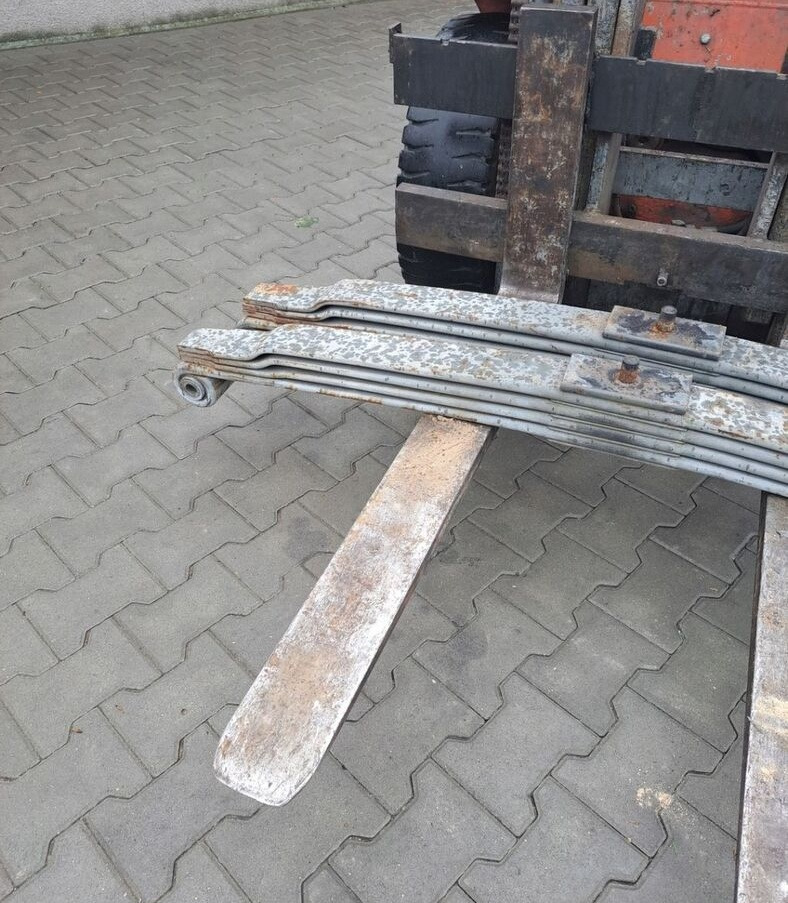 RENAULT RESOR 4-LAGOWY 4 PIÓRA RENAULT KERAX LANDER DXI - Steel suspension for Truck: picture 3 RENAULT RESOR 4-LAGOWY 4 PIÓRA RENAULT KERAX LANDER DXI - Steel suspension for Truck: picture 3