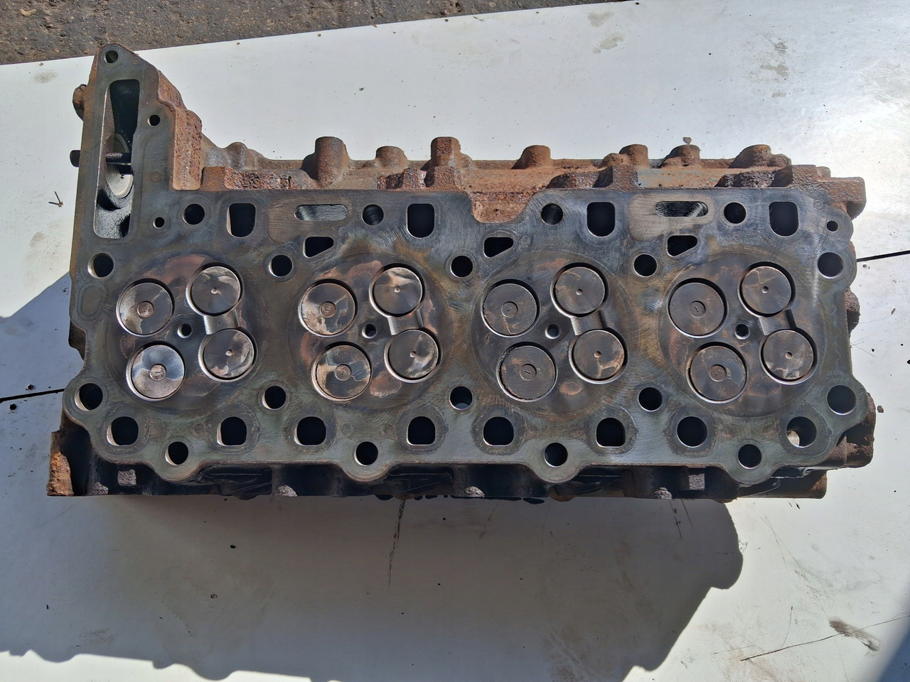 RENAULT Z WAŁKIEM ROZRZĄDU RENAULT GAMA D DTI 5 VOLVO FL D5K EURO 6 - Cylinder head: picture 3 RENAULT Z WAŁKIEM ROZRZĄDU RENAULT GAMA D DTI 5 VOLVO FL D5K EURO 6 - Cylinder head: picture 3