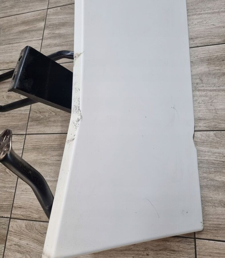 SPOILER OWIEWKA LEWA STELAŻ MOCOWANIE KABINY RENAULT RANGE GAMA - Aerodynamics/ Spoiler for Truck: picture 2 SPOILER OWIEWKA LEWA STELAŻ MOCOWANIE KABINY RENAULT RANGE GAMA - Aerodynamics/ Spoiler for Truck: picture 2