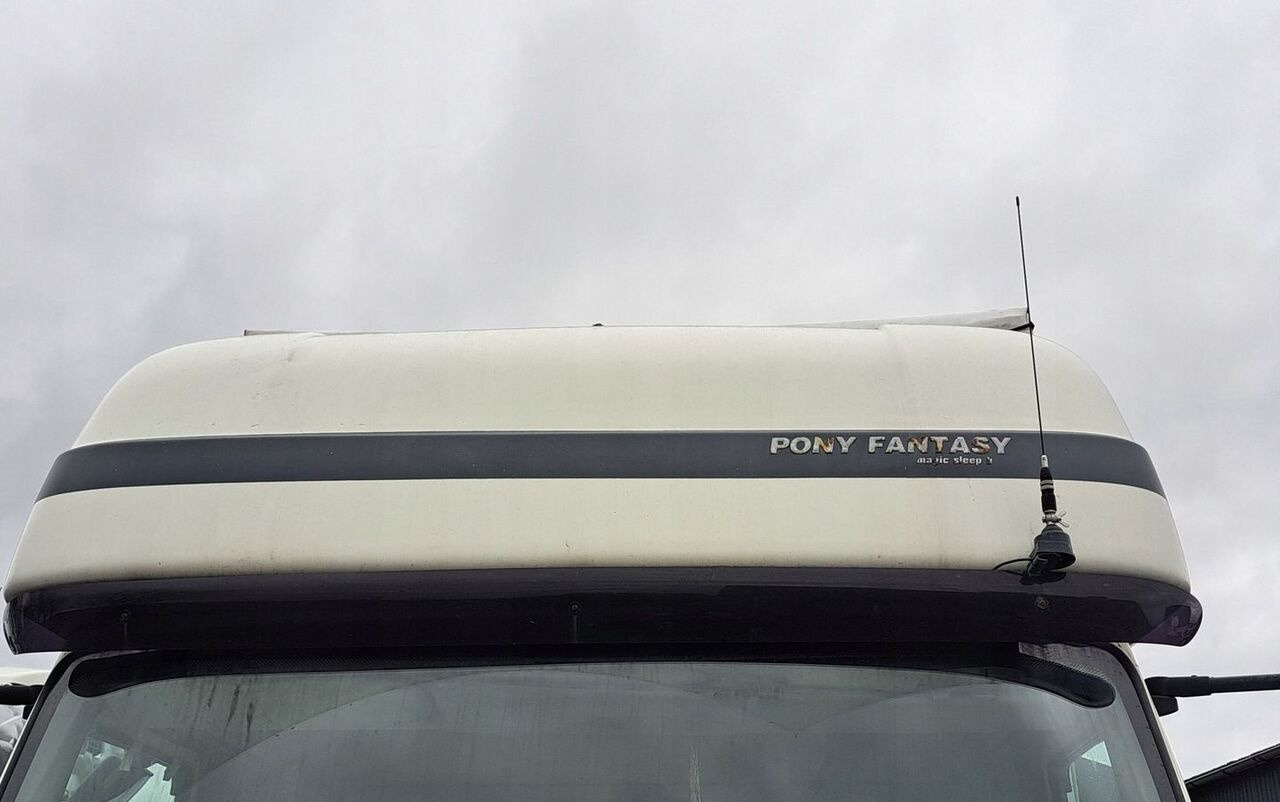 Volvo FL - Cab for Truck: picture 2 Volvo FL - Cab for Truck: picture 2