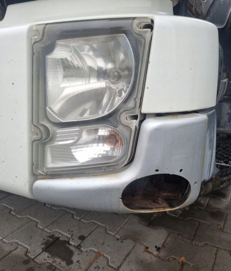 Bumper for Truck Volvo KOMPLETNY Z LAMPAMI BELKA STOPNIE   Volvo FL EURO 5: picture 10