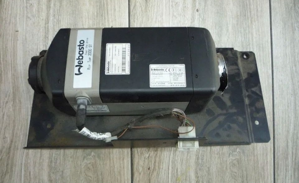 Webasto DEWASTO AIR TOP 2000 ST   Renault MAGNUM DXI - Heating/ Ventilation for Truck: picture 2 Webasto DEWASTO AIR TOP 2000 ST   Renault MAGNUM DXI - Heating/ Ventilation for Truck: picture 2