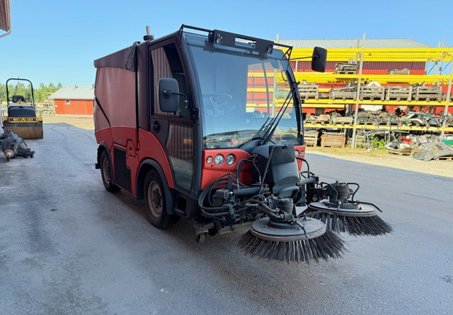 HakoCitymaster 2000 - Road sweeper: picture 3 HakoCitymaster 2000 - Road sweeper: picture 3
