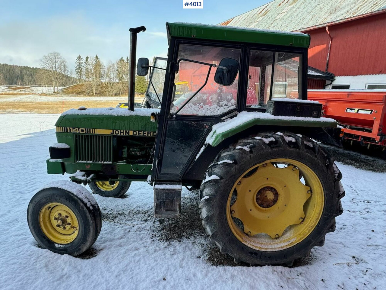 Farm tractor 1980 John deere 1140: picture 7
