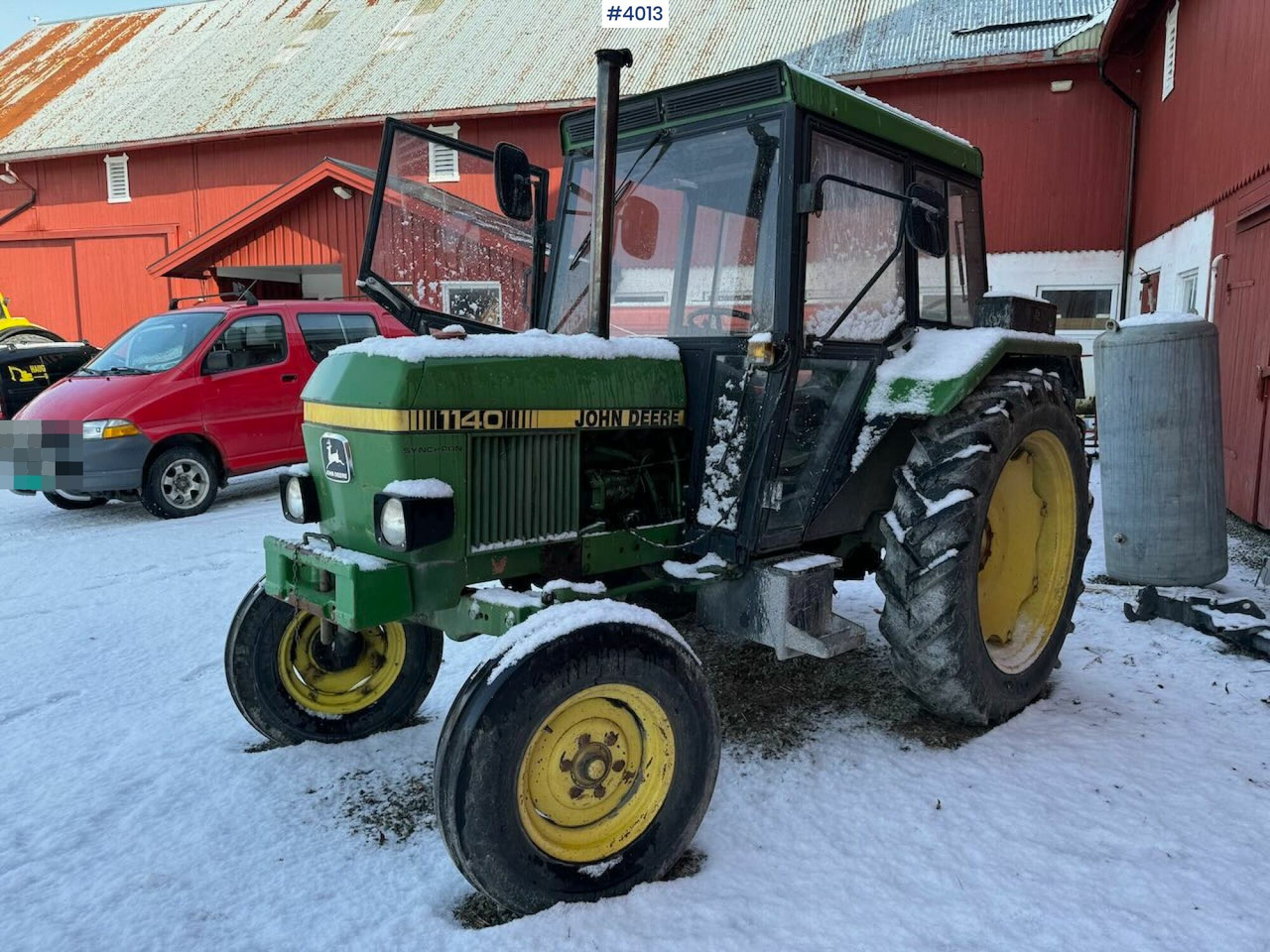 Farm tractor 1980 John deere 1140: picture 8