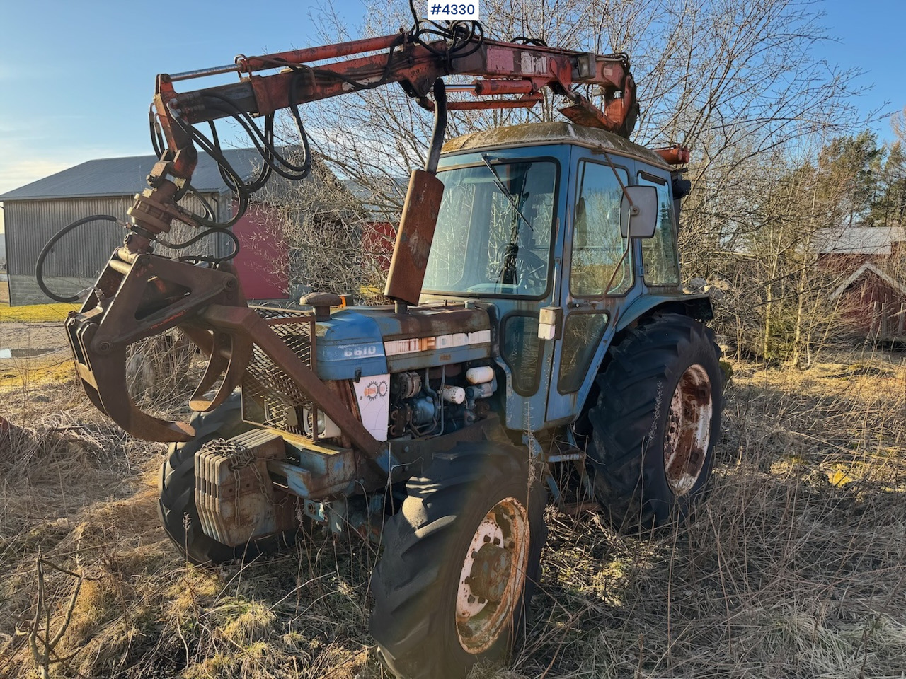 1981 Ford 6610 m/ FMV tømmerkran og tvillinghjul - Farm tractor: picture 2 1981 Ford 6610 m/ FMV tømmerkran og tvillinghjul - Farm tractor: picture 2