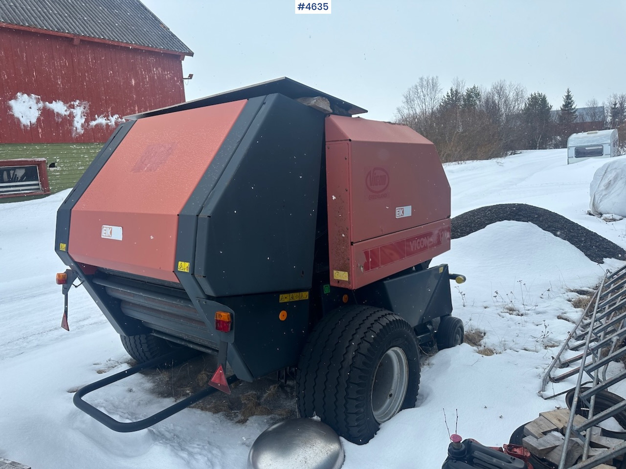 1998 Vicon RF 130 Round baler. - Hay and forage equipment: picture 4 1998 Vicon RF 130 Round baler. - Hay and forage equipment: picture 4