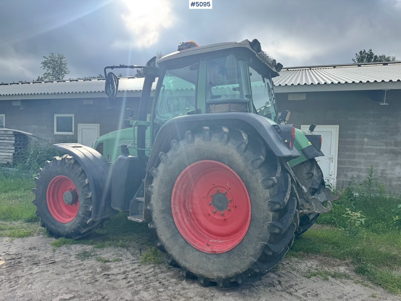 2002 Fendt 716 Vario w/ Front hydraulics. - Farm tractor: picture 2 2002 Fendt 716 Vario w/ Front hydraulics. - Farm tractor: picture 2