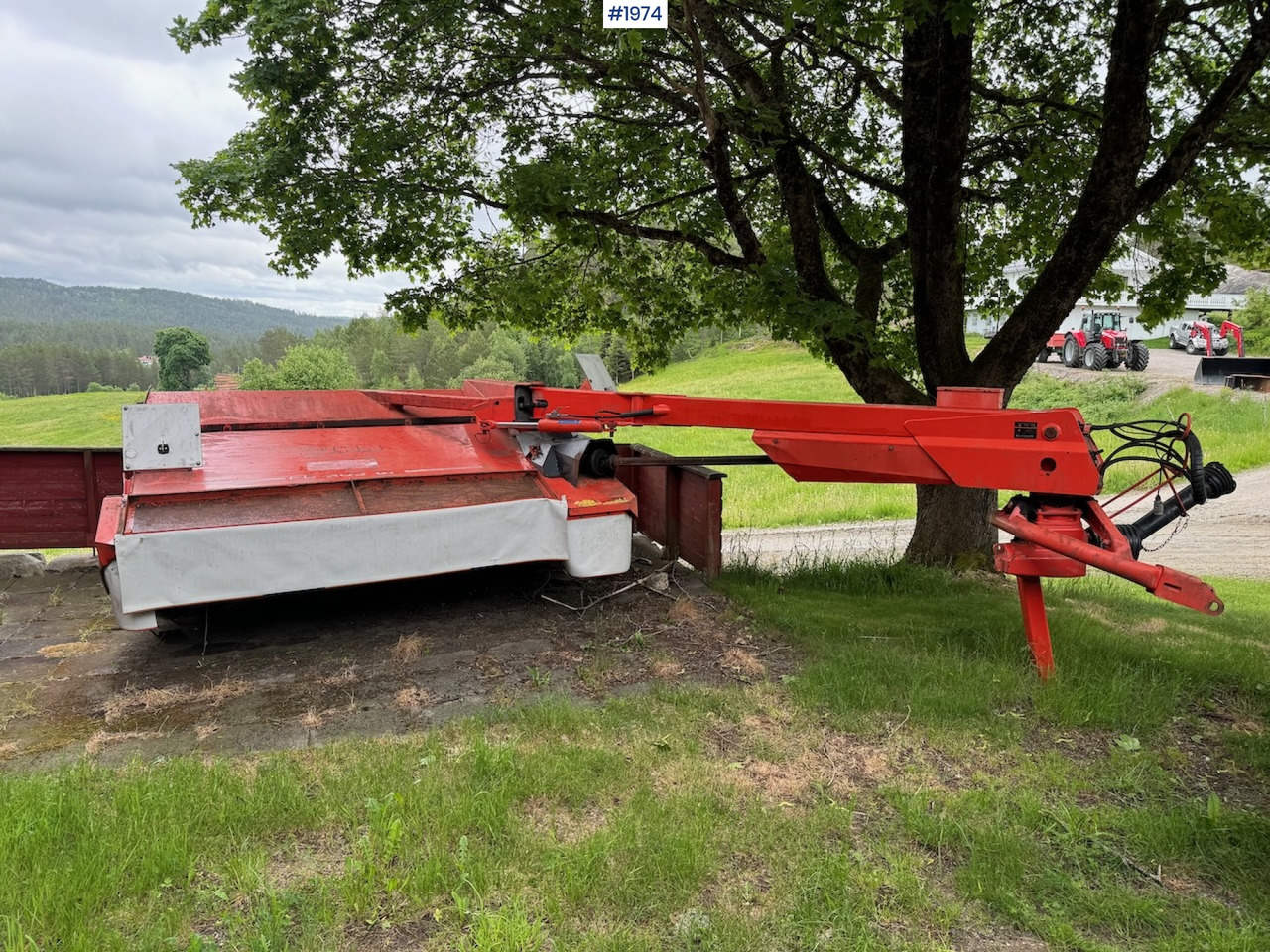 2004 Kuhn FC 303 GL Trailed Mower - Hay and forage equipment: picture 2 2004 Kuhn FC 303 GL Trailed Mower - Hay and forage equipment: picture 2