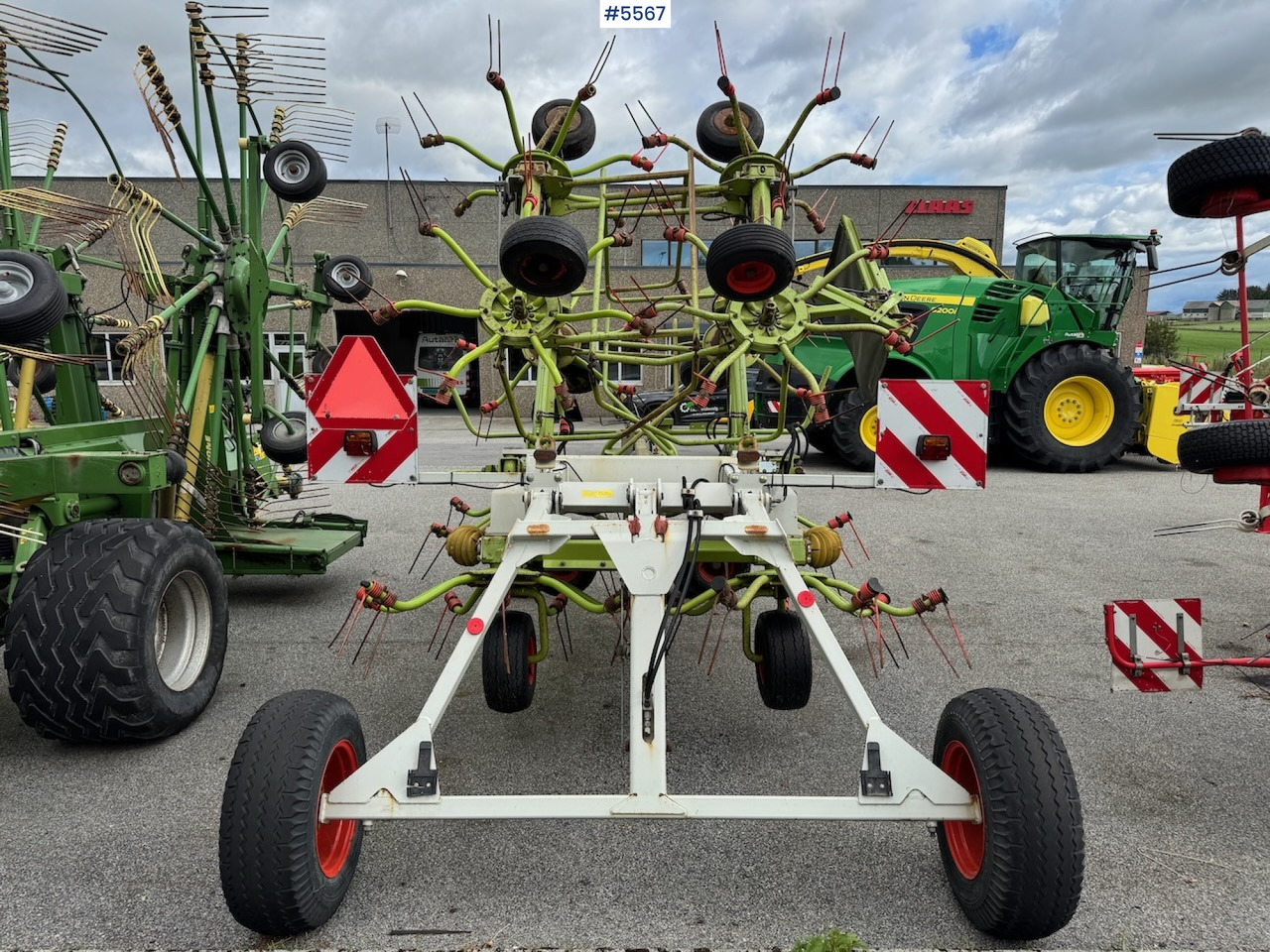 2006 Claas Volto 1320 T - Hay and forage equipment: picture 5 2006 Claas Volto 1320 T - Hay and forage equipment: picture 5