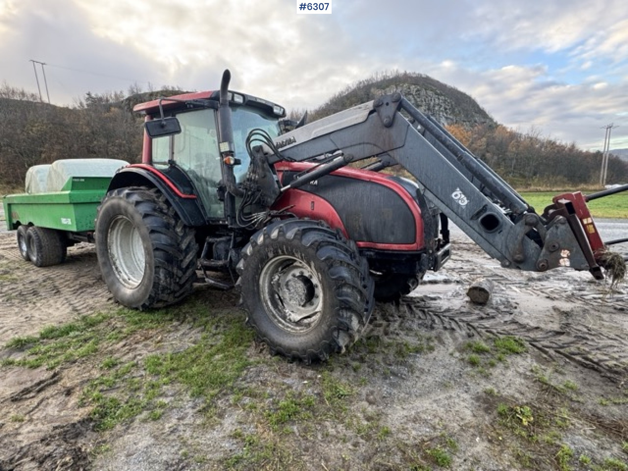 2008 Valtra T190 with front loader and 3rd function. SEE VIDEO! - Farm tractor: picture 3 2008 Valtra T190 with front loader and 3rd function. SEE VIDEO! - Farm tractor: picture 3