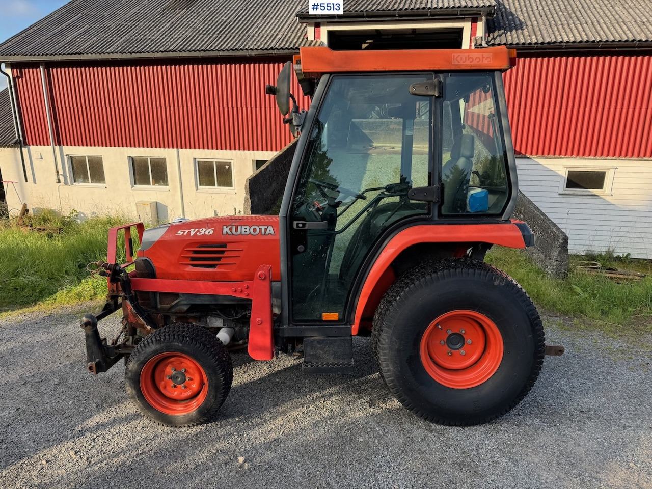 2009 Kubota STV 36 w/some equipment - Farm tractor: picture 1 2009 Kubota STV 36 w/some equipment - Farm tractor: picture 1