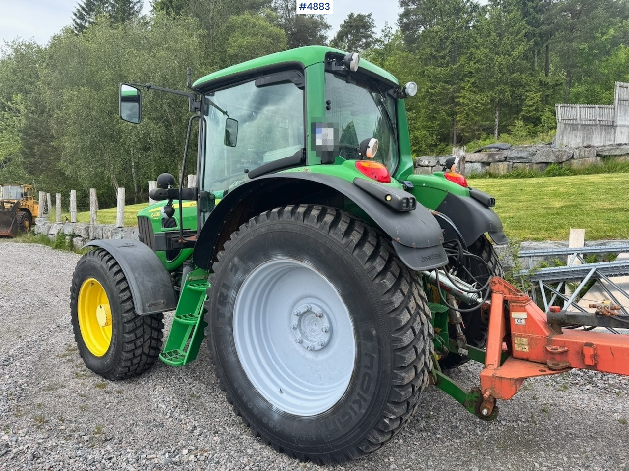 2010 John Deere 6430 w/ Front Hydraulics and Front PTO. 2910 hours! - Farm tractor: picture 3 2010 John Deere 6430 w/ Front Hydraulics and Front PTO. 2910 hours! - Farm tractor: picture 3
