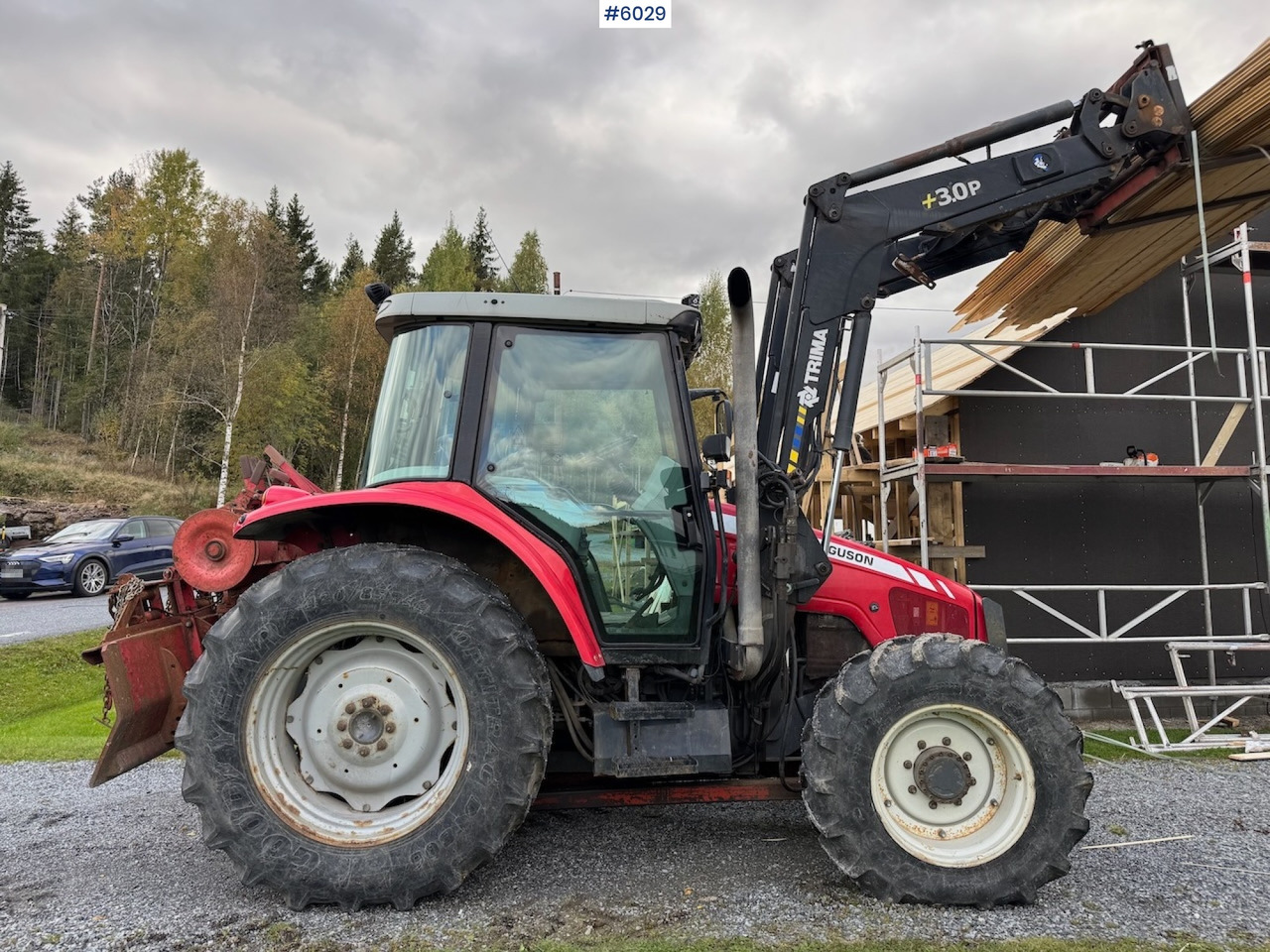 2010 Massey Ferguson 5445 with Front Loader - Farm tractor: picture 5 2010 Massey Ferguson 5445 with Front Loader - Farm tractor: picture 5