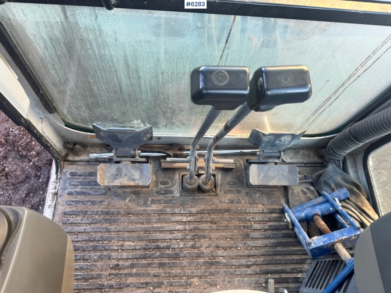 Excavator 2010 Takeuchi TB219 Mini Excavator with Rototilt and 2 buckets.: picture 14