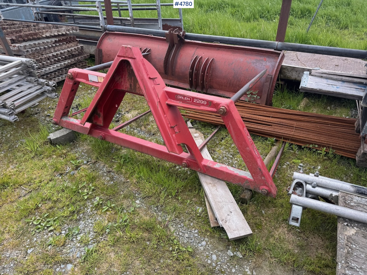 2015 Dalen 2299-TR Bale spear - Hay and forage equipment: picture 4 2015 Dalen 2299-TR Bale spear - Hay and forage equipment: picture 4
