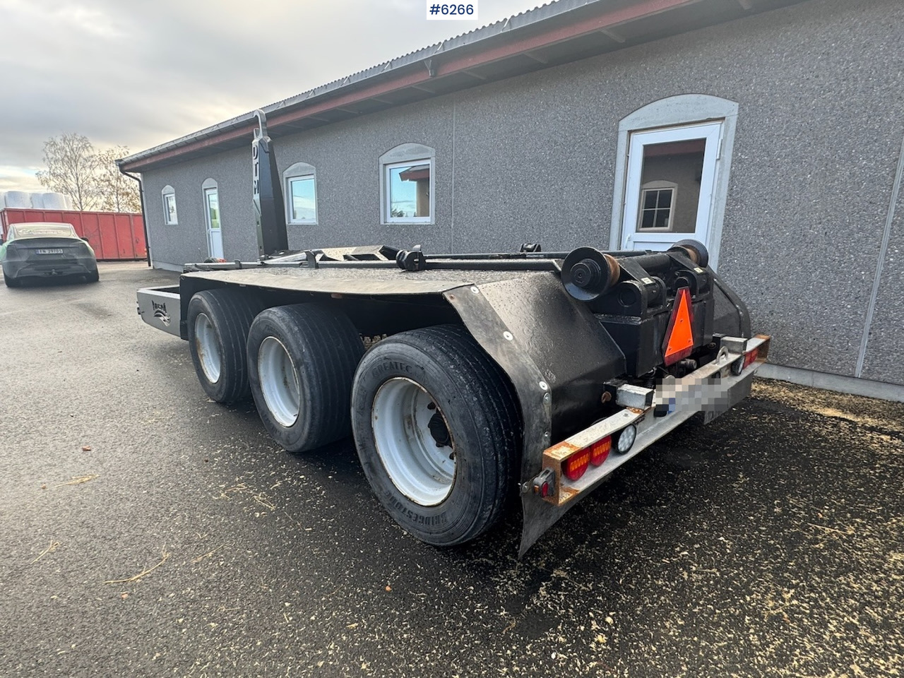 2018 MCM 3 axle tractor-container trailer w/ hook - Farm trailer: picture 3 2018 MCM 3 axle tractor-container trailer w/ hook - Farm trailer: picture 3
