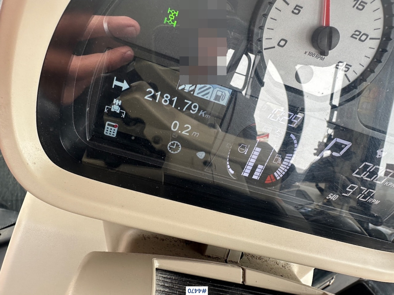 Farm tractor 2018 Massey Ferguson MF5713 S w/ 2020 Dalen snow blower: picture 16 Farm tractor 2018 Massey Ferguson MF5713 S w/ 2020 Dalen snow blower: picture 16