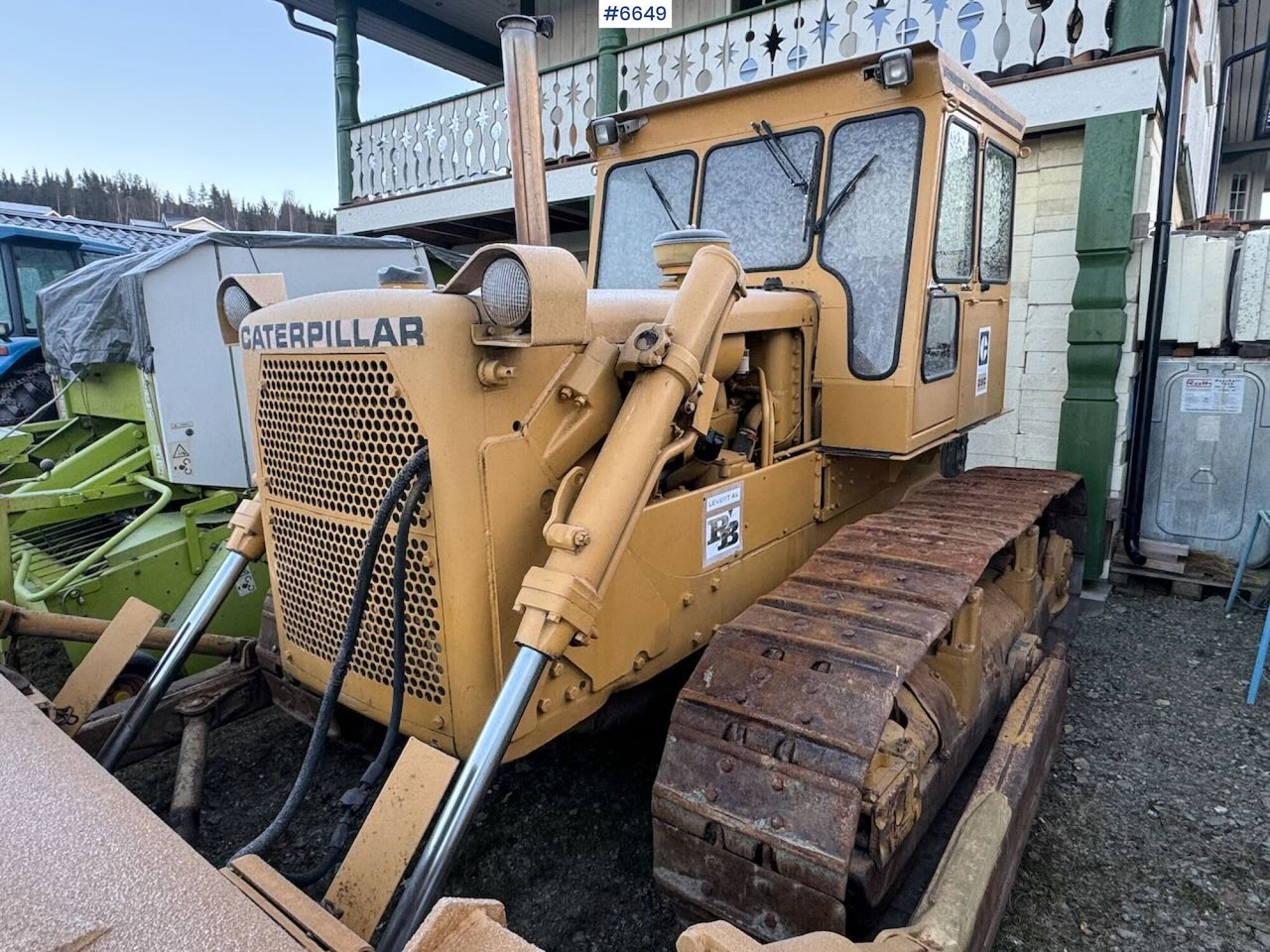 CAT D6C Dozer w/ blade and ripper. - Bulldozer: picture 1 CAT D6C Dozer w/ blade and ripper. - Bulldozer: picture 1
