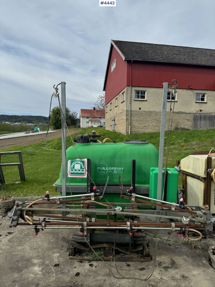 Full-spray field sprayer - Sprayer: picture 2 Full-spray field sprayer - Sprayer: picture 2