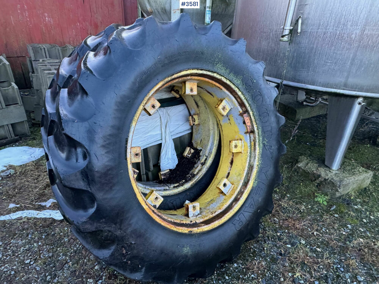 Goodyear wheels - Wheel and tire package: picture 1 Goodyear wheels - Wheel and tire package: picture 1