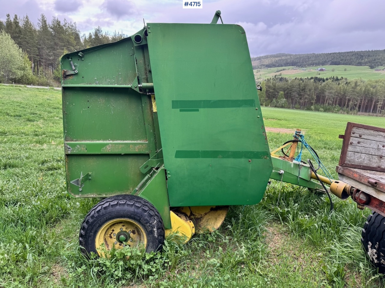 John Deere round baler - Hay and forage equipment: picture 3 John Deere round baler - Hay and forage equipment: picture 3