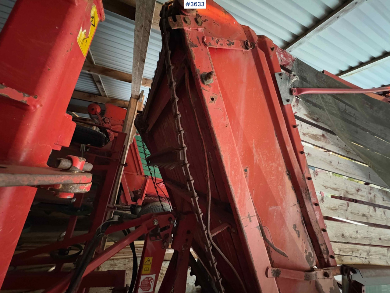 Hay and forage equipment Kverneland UN7000 unloading trailer: picture 10