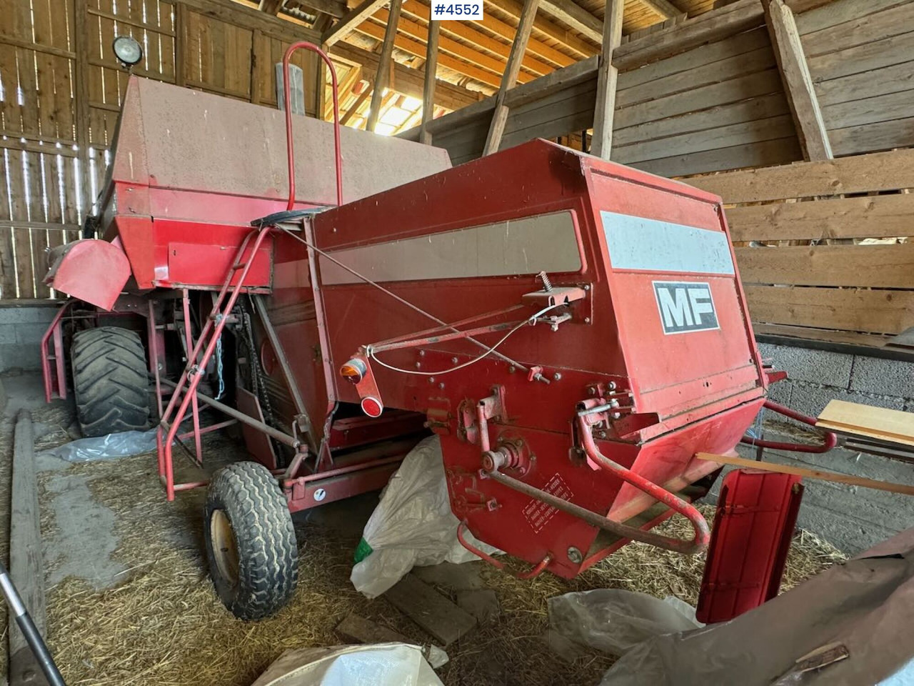 Massey Ferguson 206 thresher - Combine harvester: picture 4 Massey Ferguson 206 thresher - Combine harvester: picture 4