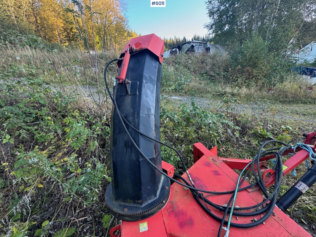 SISU Handel V-230 Snow blower - Municipal/ Special vehicle: picture 4 SISU Handel V-230 Snow blower - Municipal/ Special vehicle: picture 4