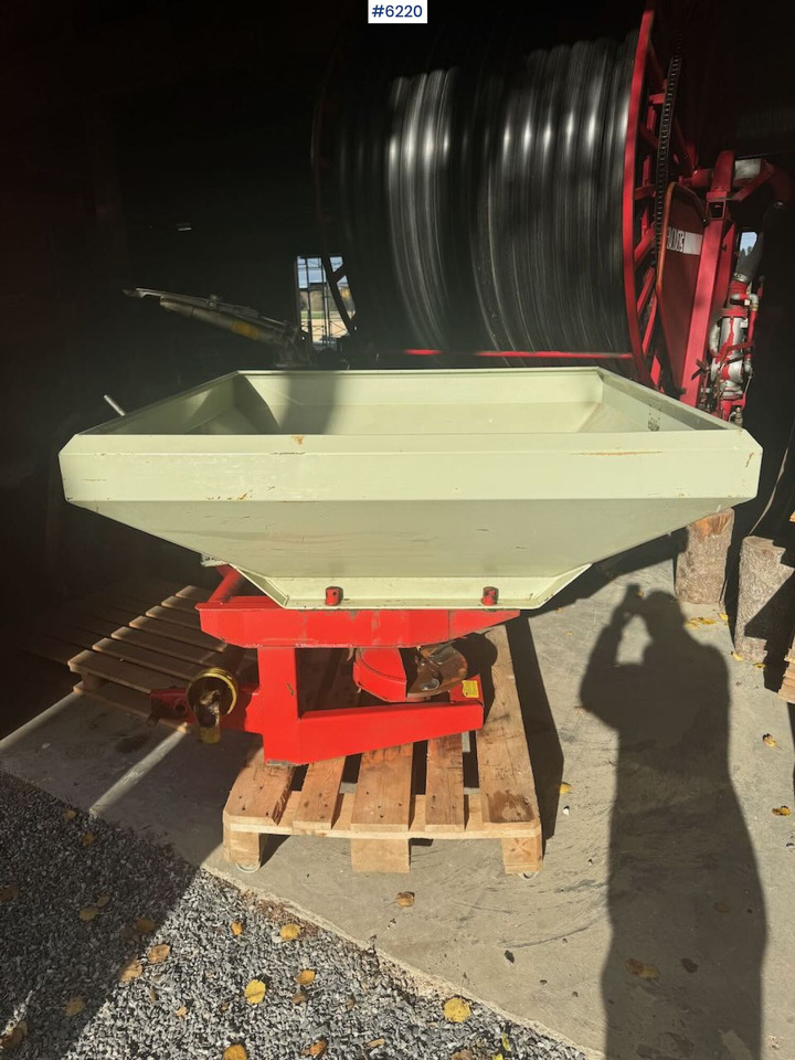 Rauch Komet ZS800 - Fertilizer spreader: picture 4 Rauch Komet ZS800 - Fertilizer spreader: picture 4