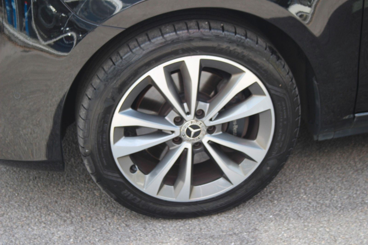 Passenger van Mercedes-Benz V 250 Automatik LED Edition lang: picture 6 Passenger van Mercedes-Benz V 250 Automatik LED Edition lang: picture 6