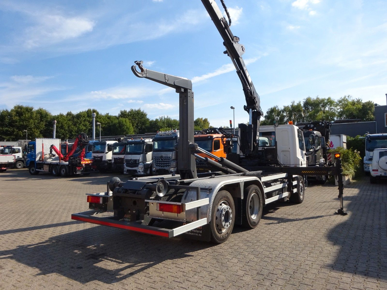 DAF 28-250 CF Abroller + HIA B195-3 Kran - Hook lift truck, Crane truck: picture 5 DAF 28-250 CF Abroller + HIA B195-3 Kran - Hook lift truck, Crane truck: picture 5