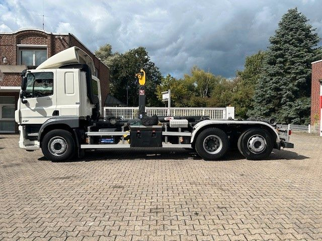 DAF CF 450 Abroller 6x2 - Hook lift truck: picture 5 DAF CF 450 Abroller 6x2 - Hook lift truck: picture 5