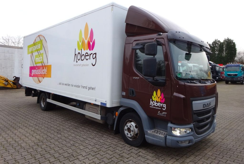 Box van DAF LF 220 Koffer mit Palfinger LBW 4x2 DAF LF 220 Koffer mit Palfinger LBW 4x2: picture 7 Box van DAF LF 220 Koffer mit Palfinger LBW 4x2 DAF LF 220 Koffer mit Palfinger LBW 4x2: picture 7