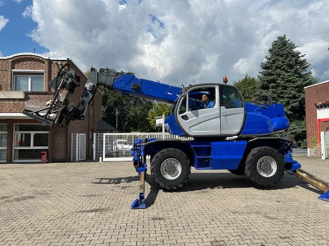 Manitou Teleskoplader MRT 2150 PRIVILEG + Palettengabel - Telescopic handler: picture 1 Manitou Teleskoplader MRT 2150 PRIVILEG + Palettengabel - Telescopic handler: picture 1
