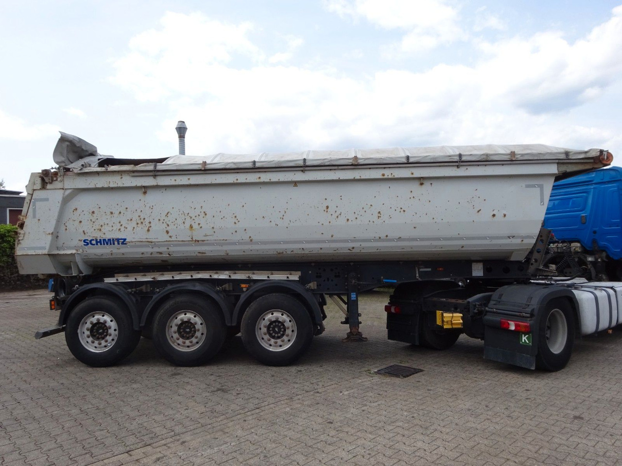 Schmitz Cargobull SGF S3 Kipp Auflieger Mulde mit 3 Achsen - Tipper semi-trailer: picture 1 Schmitz Cargobull SGF S3 Kipp Auflieger Mulde mit 3 Achsen - Tipper semi-trailer: picture 1