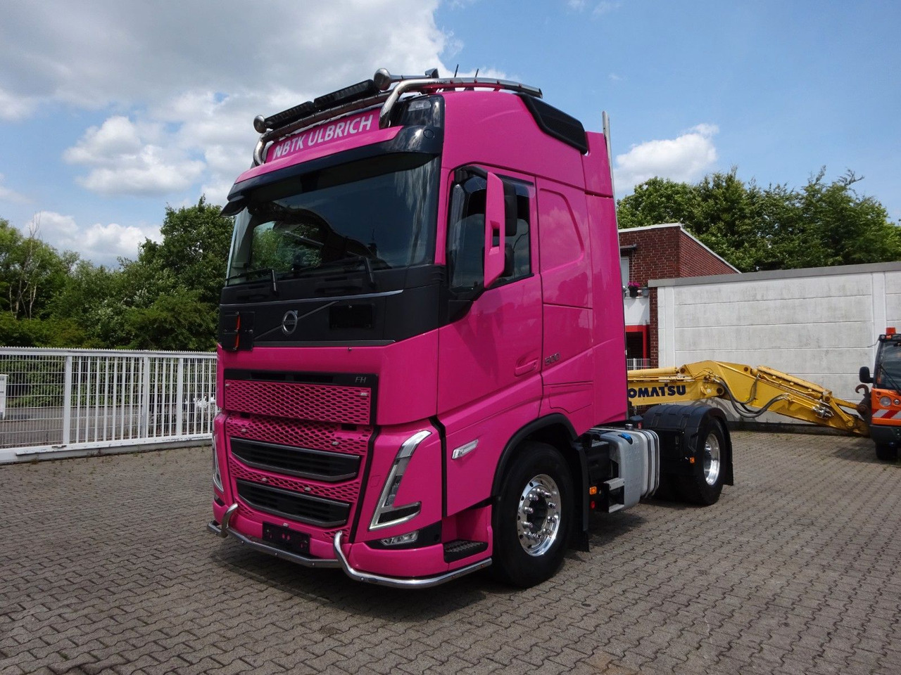 Volvo FH 500 VOLLAUSSTATTUNG +Hydrl. Pumpe - Tractor unit: picture 2 Volvo FH 500 VOLLAUSSTATTUNG +Hydrl. Pumpe - Tractor unit: picture 2