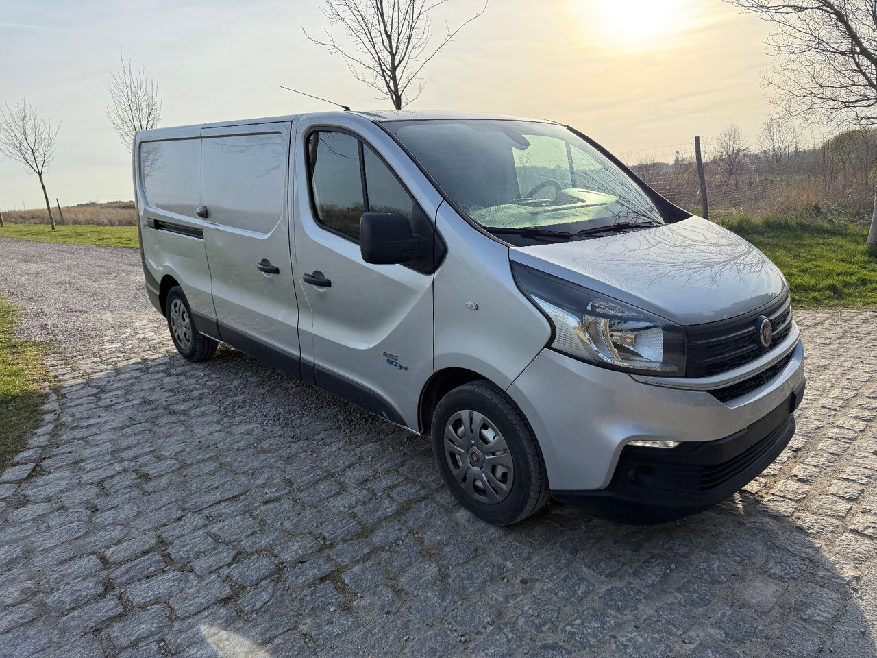 Fiat Talento 1.6 EcoJet *LANG *Camera *NEU TUV - Small van: picture 1 Fiat Talento 1.6 EcoJet *LANG *Camera *NEU TUV - Small van: picture 1