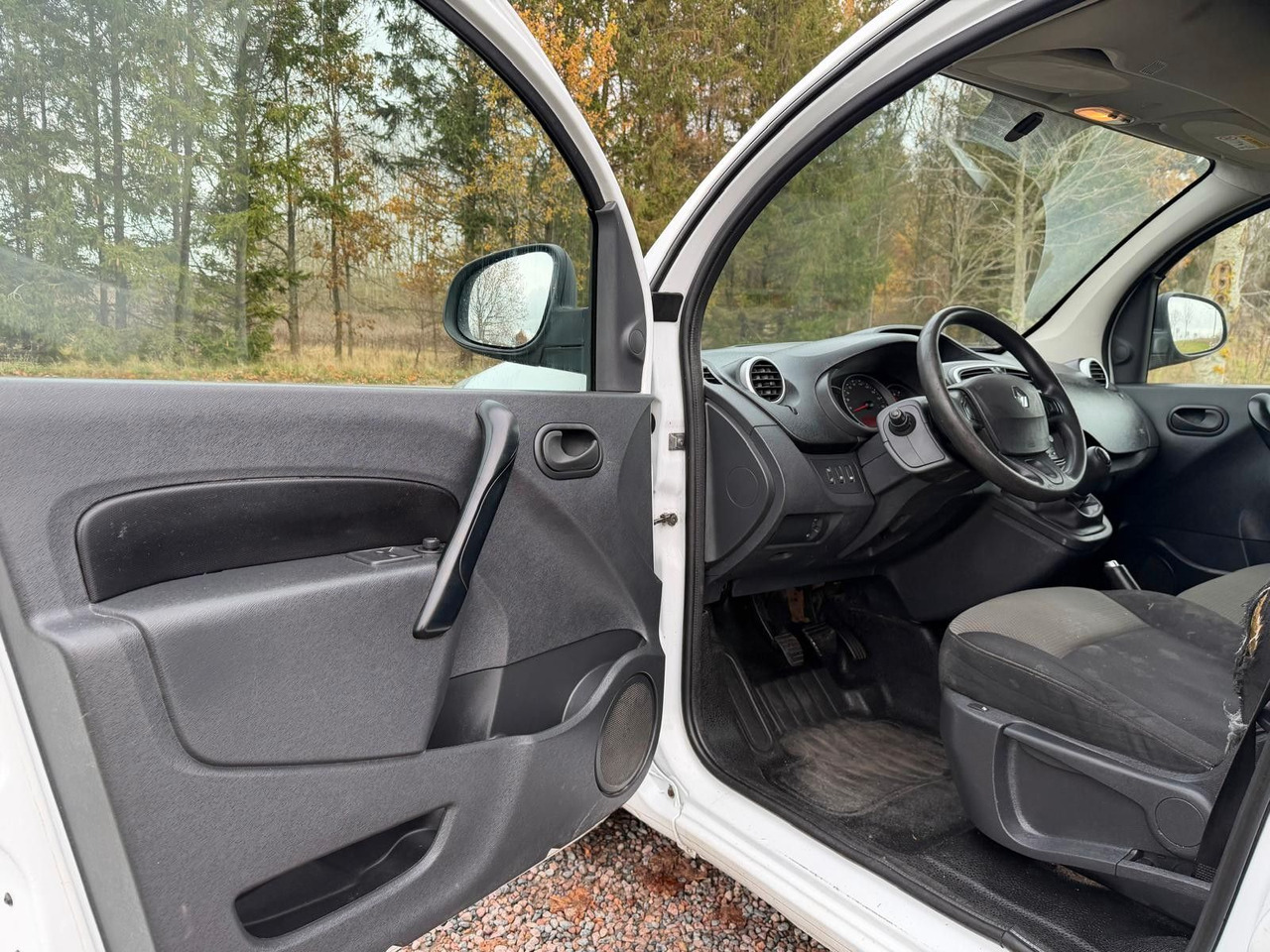 Renault Kangoo Rapid 1.5 DCI Basis LONG leasing Renault Kangoo Rapid 1.5 DCI Basis LONG: picture 8 Renault Kangoo Rapid 1.5 DCI Basis LONG leasing Renault Kangoo Rapid 1.5 DCI Basis LONG: picture 8