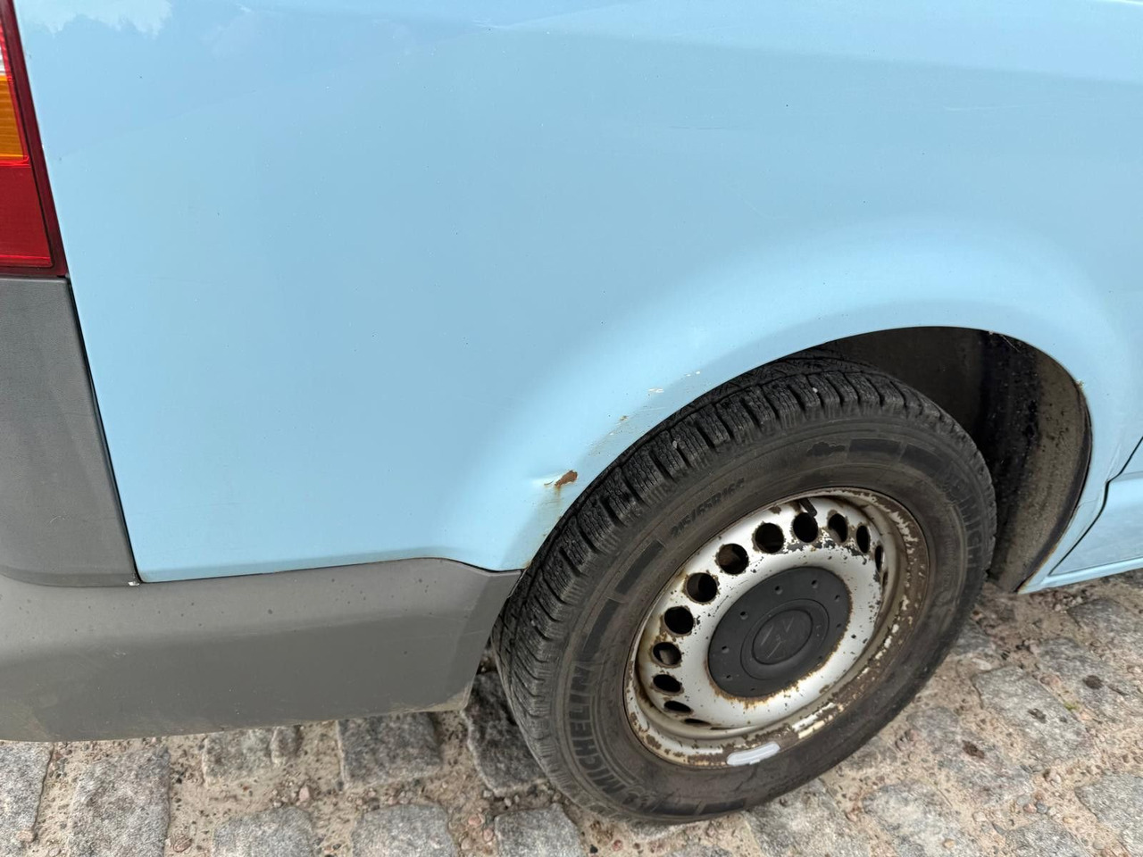 Small van Volkswagen T5 Transporter 2.5 TDI 4Motion *Klima *4x4: picture 20 Small van Volkswagen T5 Transporter 2.5 TDI 4Motion *Klima *4x4: picture 20