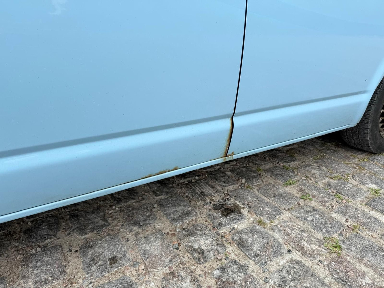 Small van Volkswagen T5 Transporter 2.5 TDI 4Motion *Klima *4x4: picture 12 Small van Volkswagen T5 Transporter 2.5 TDI 4Motion *Klima *4x4: picture 12